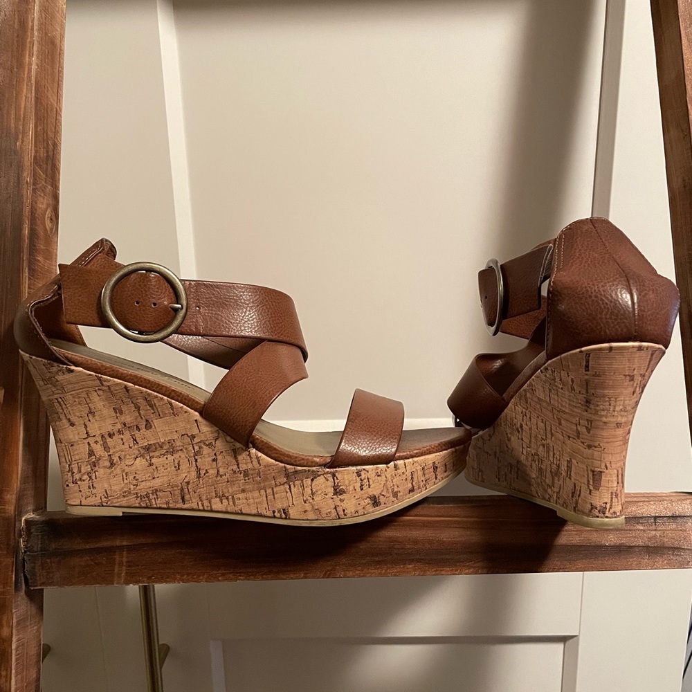 Brown wedge sandals size 8 1/2